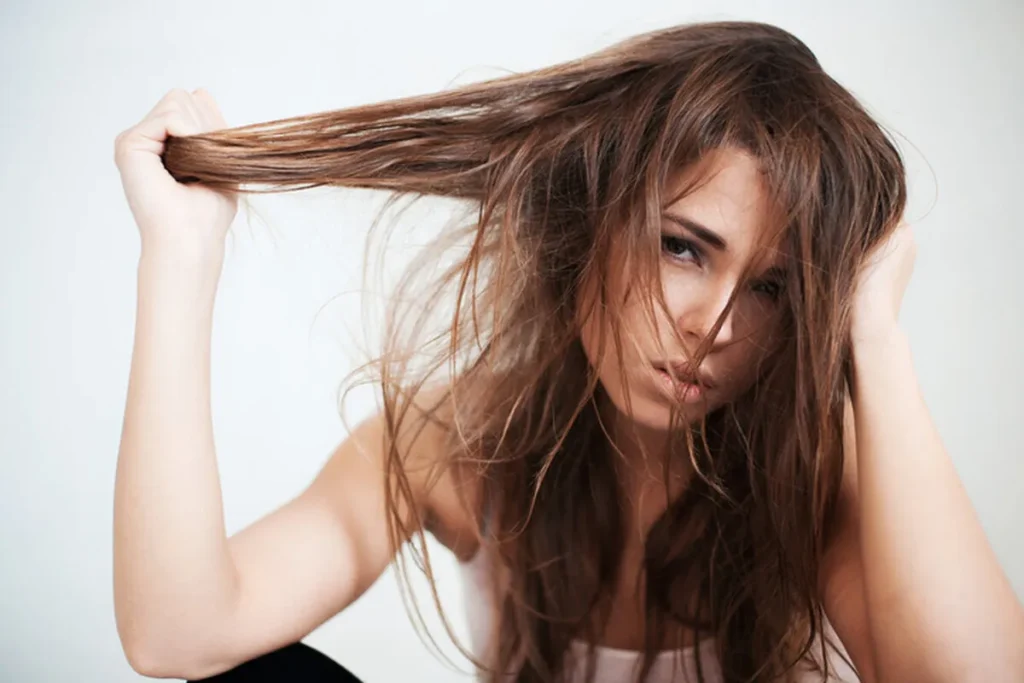 Frizzy Dry Hair: The 5 Best Instant Cures