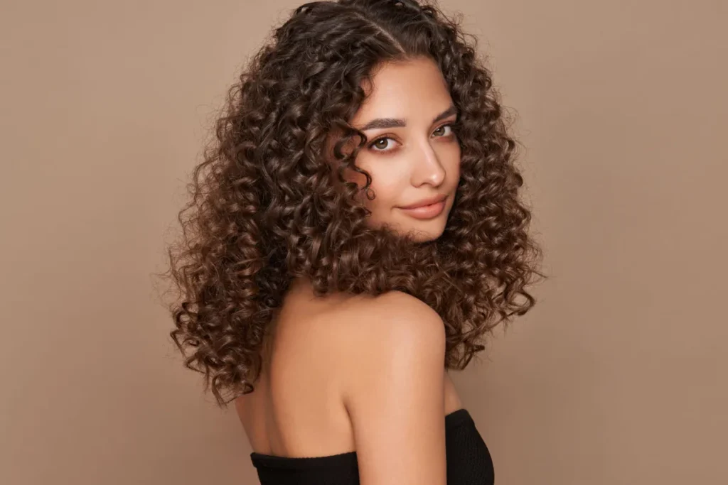 Shoulder Length Curly Hair: Amazing Wins