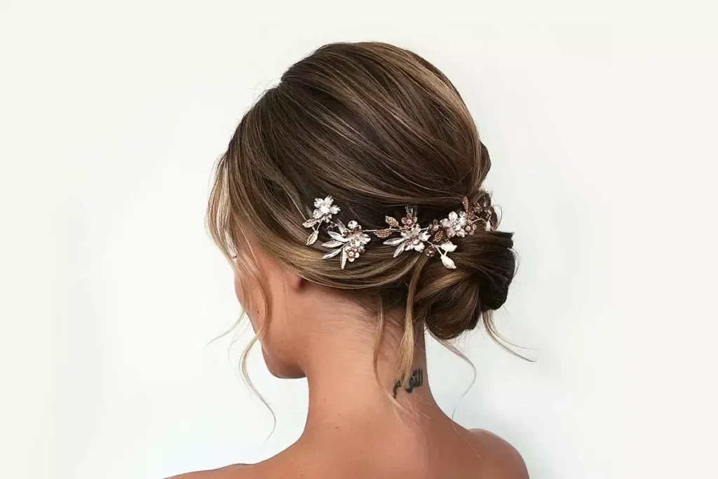 Cute Updo Hairstyles: Amazing Fast Win