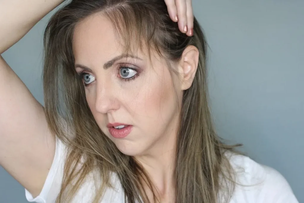 Pregnancy And Hair Fall: 5 Safe Wins