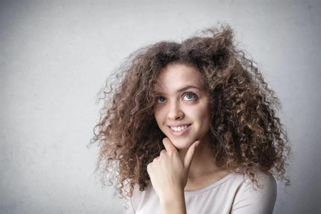 Essential Hair Care for Curly Hair: Daily and Weekly Routines